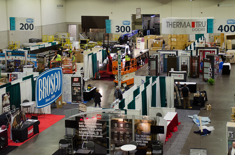 Exhibitor Move in overhead picture
